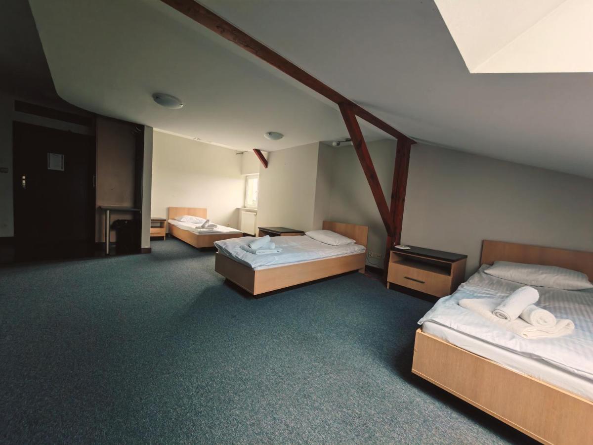 Maka I Magia Obiady Domowe Hotel ザンブルフ エクステリア 写真