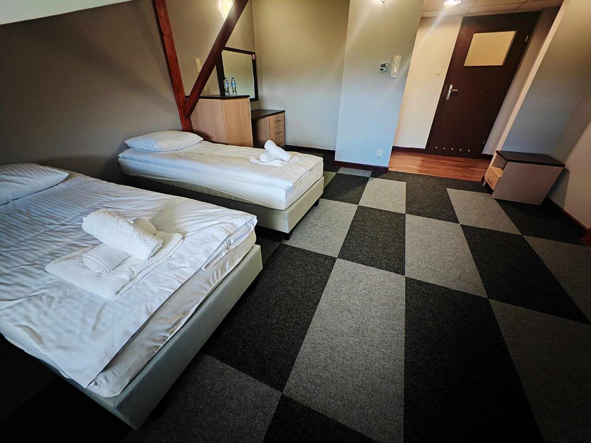 Maka I Magia Obiady Domowe Hotel ザンブルフ エクステリア 写真