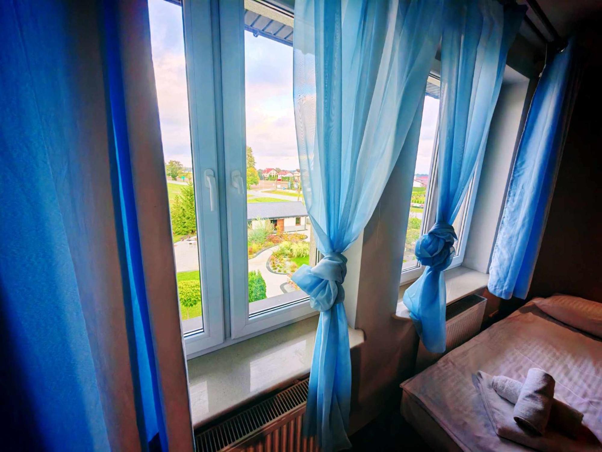 Maka I Magia Obiady Domowe Hotel ザンブルフ エクステリア 写真